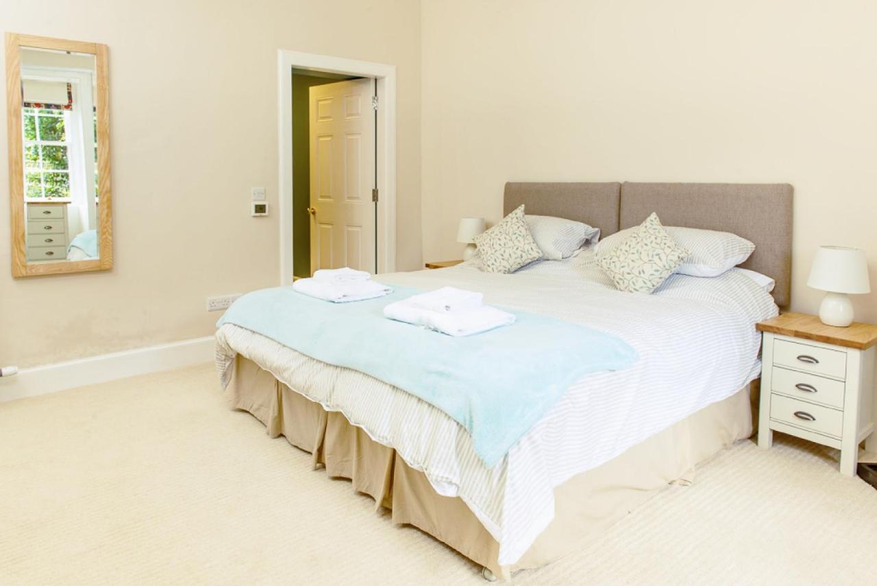 Gorgeous Central Edinburgh 3-Bedroom Apartment Exterior photo